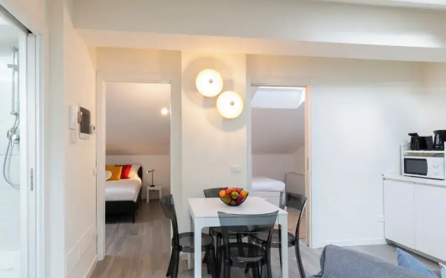 notaMi - Bright Attic M4 - 2 Bedrooms