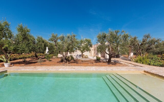 3632 Trullo Alcova del Dodo by Perle di Puglia