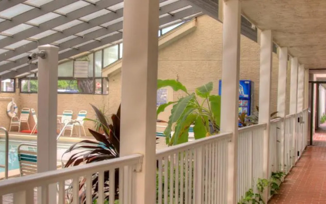 Crystal Villas 3A by RealJoy