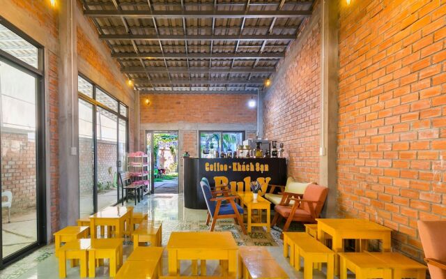 Oyo 719 Hotel Ruby Phu Quoc near Sos Medical Clinic Phu Quoc