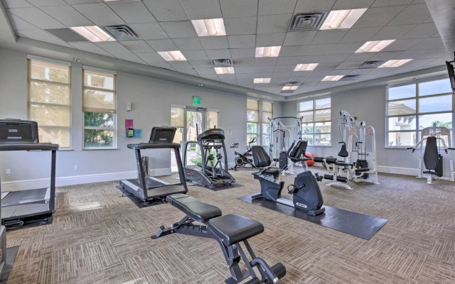 'the Beachcomber' Escape w/ Club Amenities!