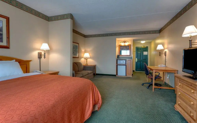 Country Inn & Suites By Carlson, Roanoke, VA