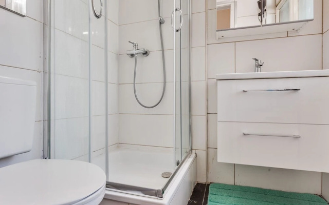 Quiet Apartment In Vienna Near Danube