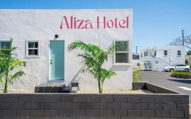 Aliza Hotel