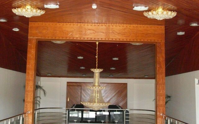 Trans International Hotel