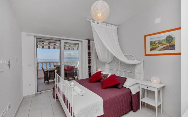 Apartments Villa Joy - Podgora