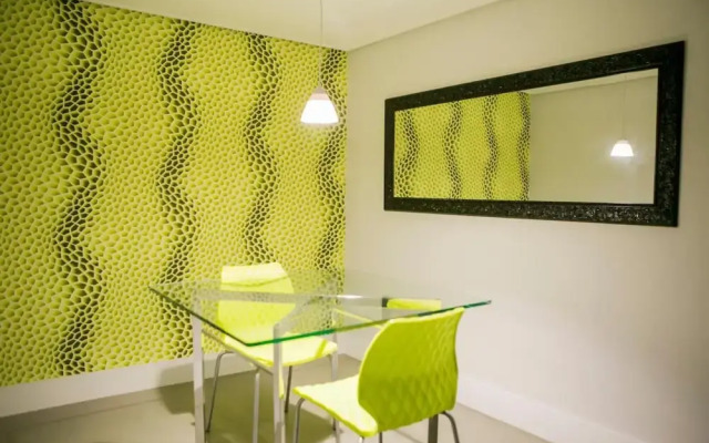 Rivieras Motel - Adults Only