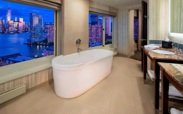 The Westin Jersey City Newport