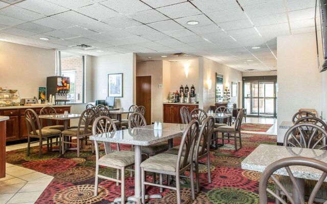 Holiday Inn Express Cincinnati W Chester