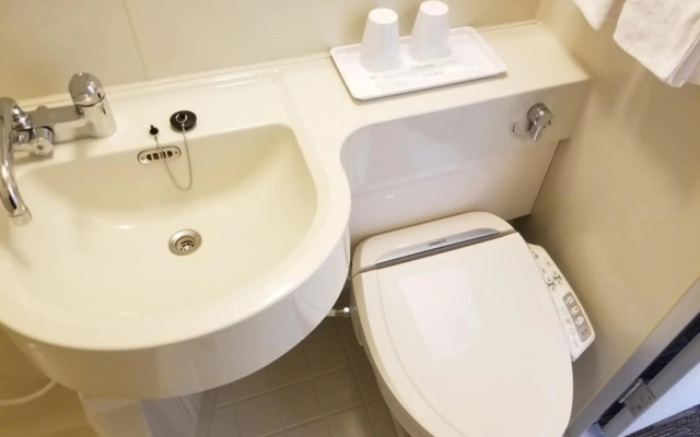 Toyoko Inn Ebina Station Higashi