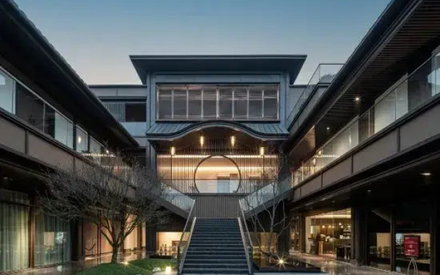 Emei Utopia Hentique Resort