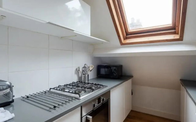 Bright 2Br Home In Wimbledon 4 Guests