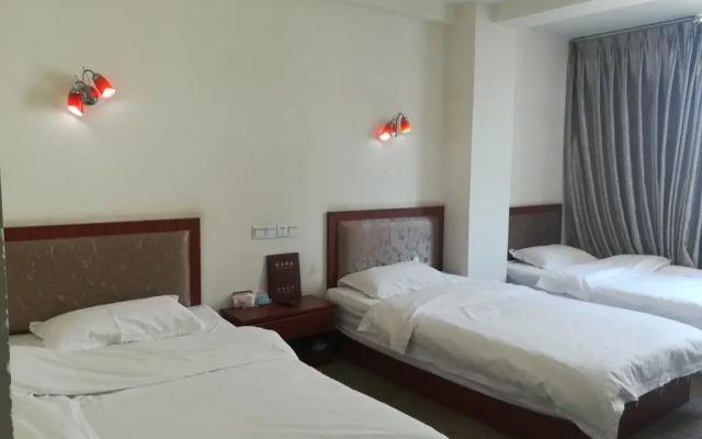 Tiny Jiangnan Hotel