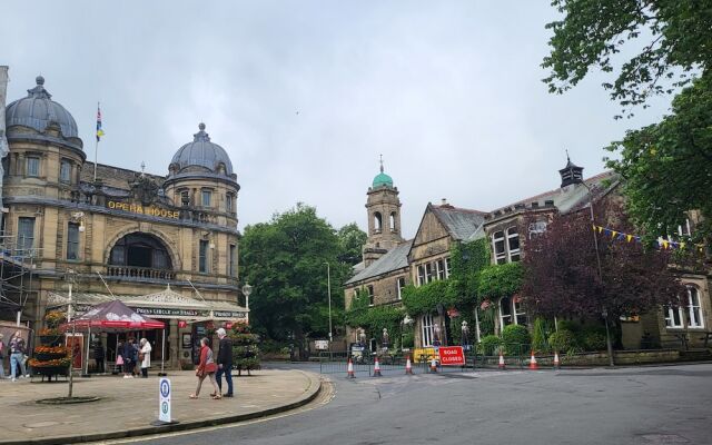 Impeccable 1-bed Apartment in Buxton Town Center
