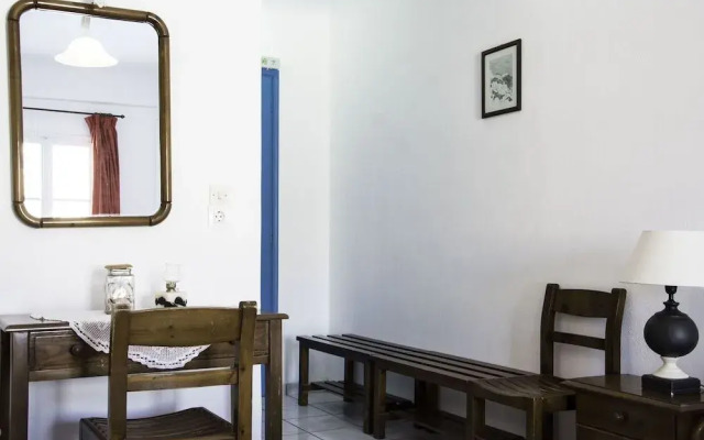 Stellas Guest House
