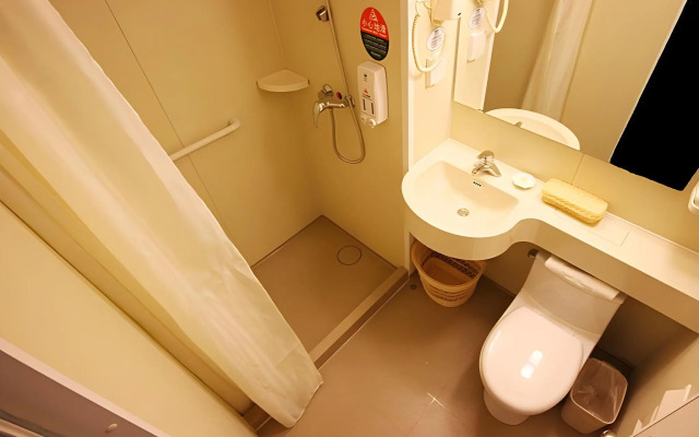 GreenTree Inn Beijing Xicheng District Caishikou Express Hotel