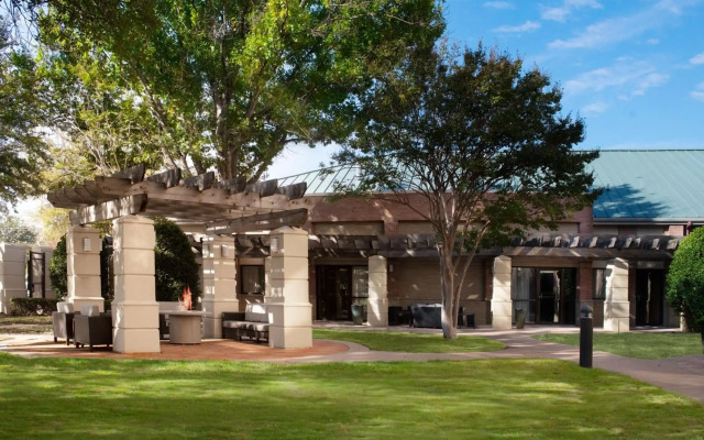 Courtyard by Marriott Dallas Addison/Quorum Drive