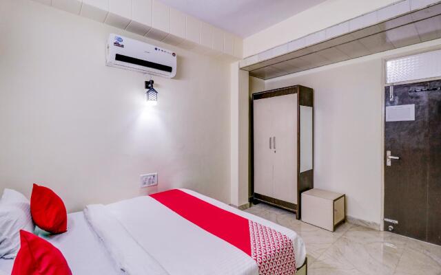 OYO Flagship 76903 RS Hotels