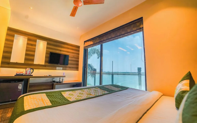 Shiv Rudraksh Resort - Near Assi Ghat