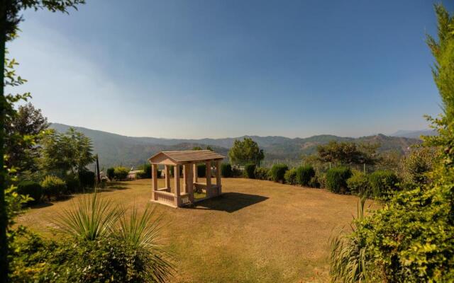 BluSalzz Homes - The Himalayan Bungalow, Almora - Uttarakhand
