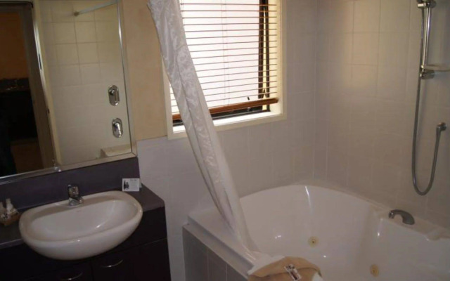 Victoria Court Motor Lodge