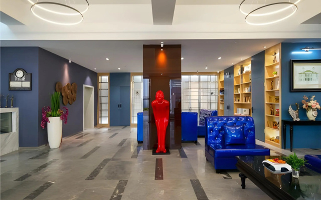 Poltton International Service Apartment Liuzhou Chengzhong Wanda Plaza – Lobby – Liuzhou