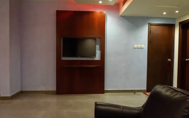 OYO 523 Safwat Al Amal Suites