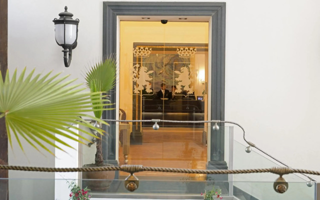Palazzo Caracciolo Naples
