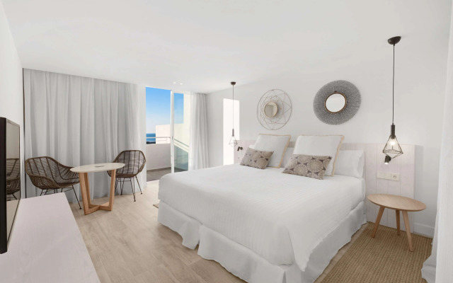 Barceló Portinatx - Adults Only