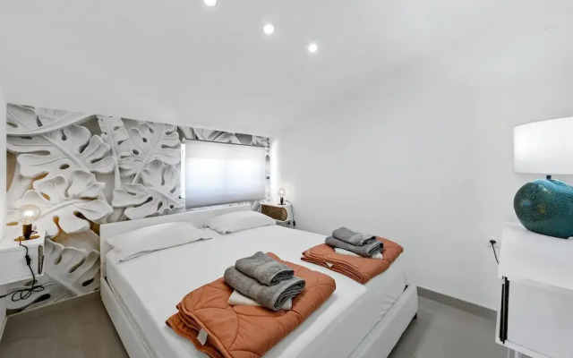 Nice Home in Vodice With Wifi and 4 Bedrooms