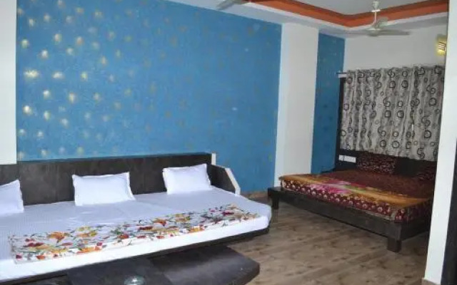 Shiv Villas Hotel