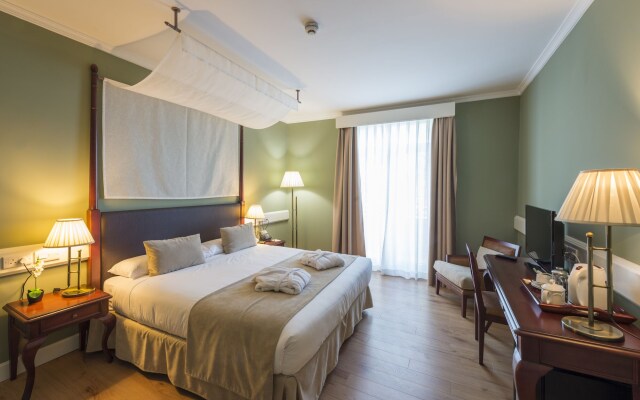 The Rock Hotel