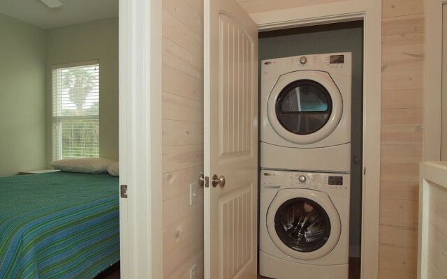 Beach Club Clubhouse 1