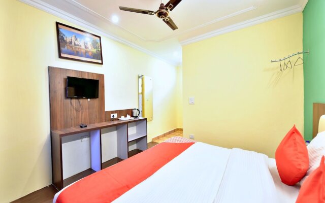 OYO 12907 Hotel Isha Residency