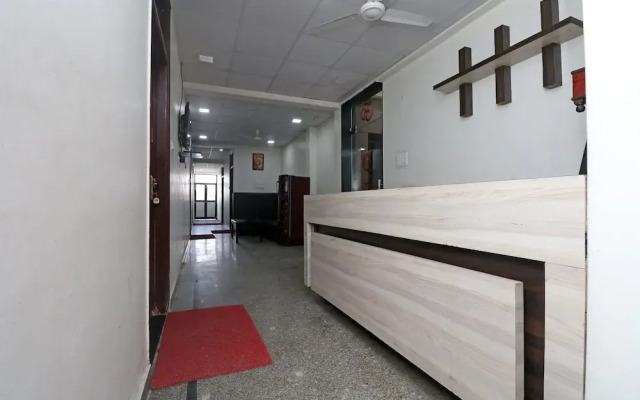 Collection O 80995 Hotel Dev Residency