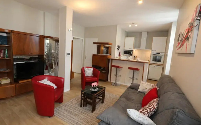 Idéalement situé Centre Luz Appart T3 6 personnes Parking