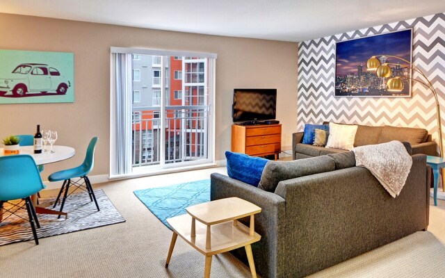 Fountain Court Cascade Retreat - Two Bedroom Apartment