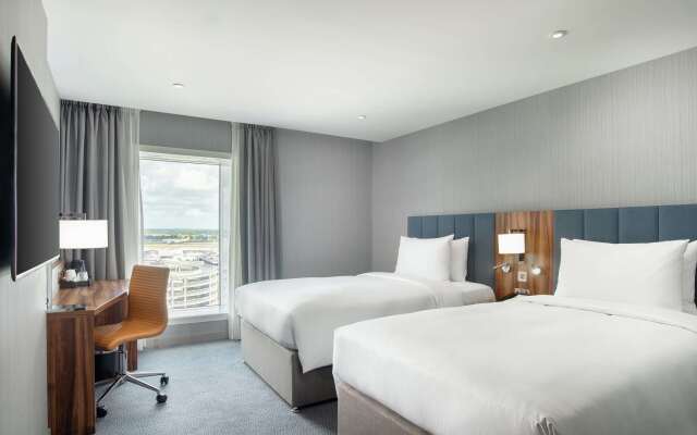 Hilton Garden Inn London Heathrow Terminal 2 and 3