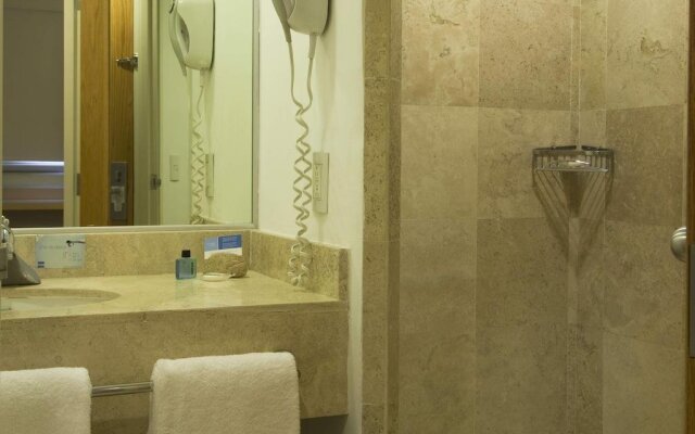 Bh Business Hotel Group