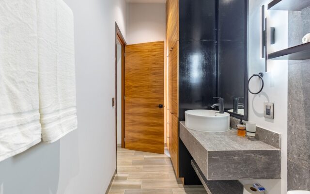 El Desierto by Naya Homes