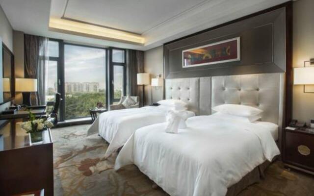 Tanglong International Hotel