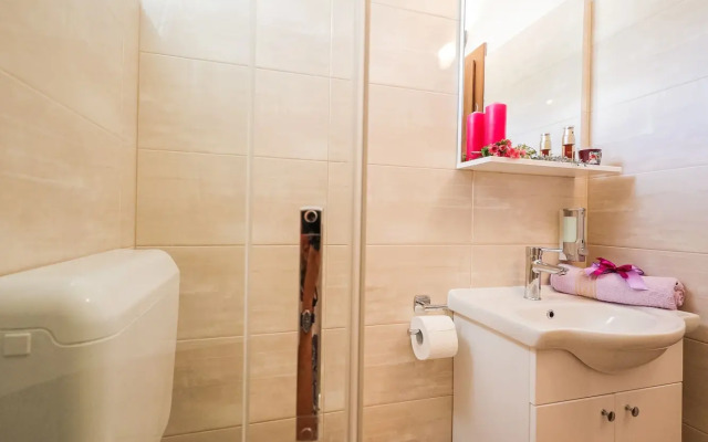 Luton Apartments, Zadar - Kozino, Heated Pool & Hot Tub