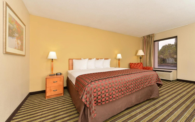 Quality Inn At the Mall - Valdosta