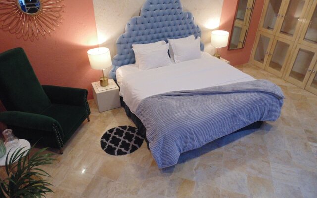 Coyota House