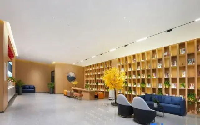 Huxi Tree International Hotel