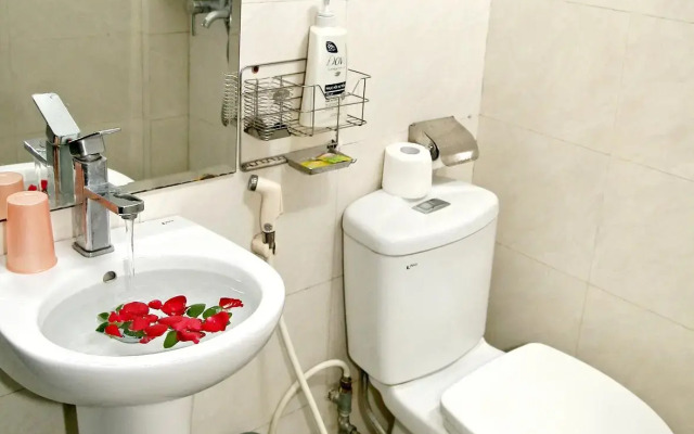 La Dora Hanoi Hotel & Travel