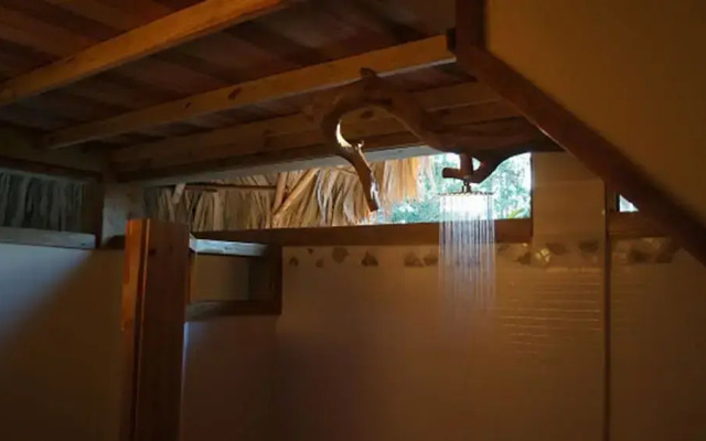 Pine Ridge Lodge