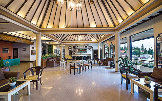 Royal Hotel and Convention Tretes