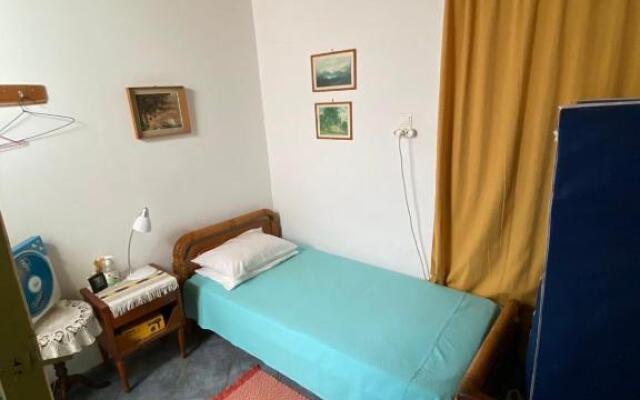 Bella room 3