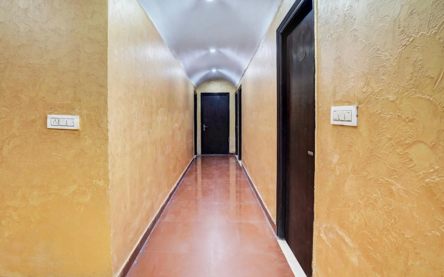 Flagship 92050 Oyo Flagship